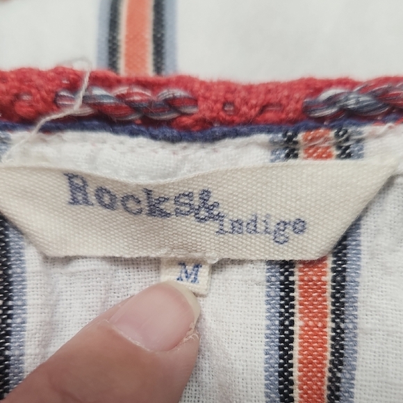 Rocks & Indigo Embroidered Boho Top Size M - Picture 2 of 8